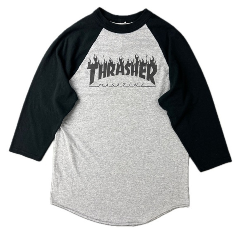 THRASHER spellout raglan from skate 3 grey black